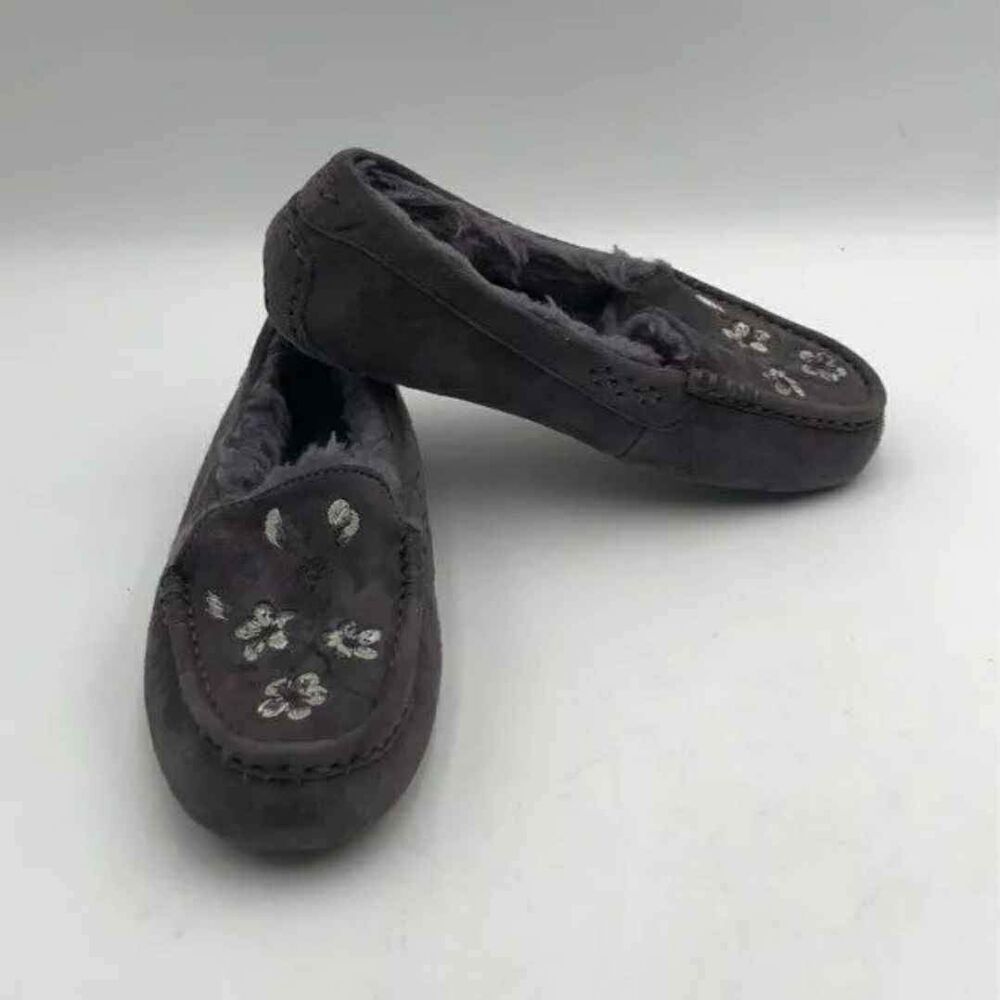 Ugg Gray Floral Flower Slippers Slip slide in Women - Size 7
